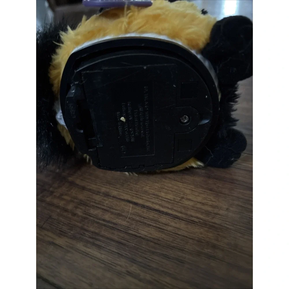 1999 FURBY  Autumn Special Limited Edition 70-887 NUMBERED Tiger Electronics
